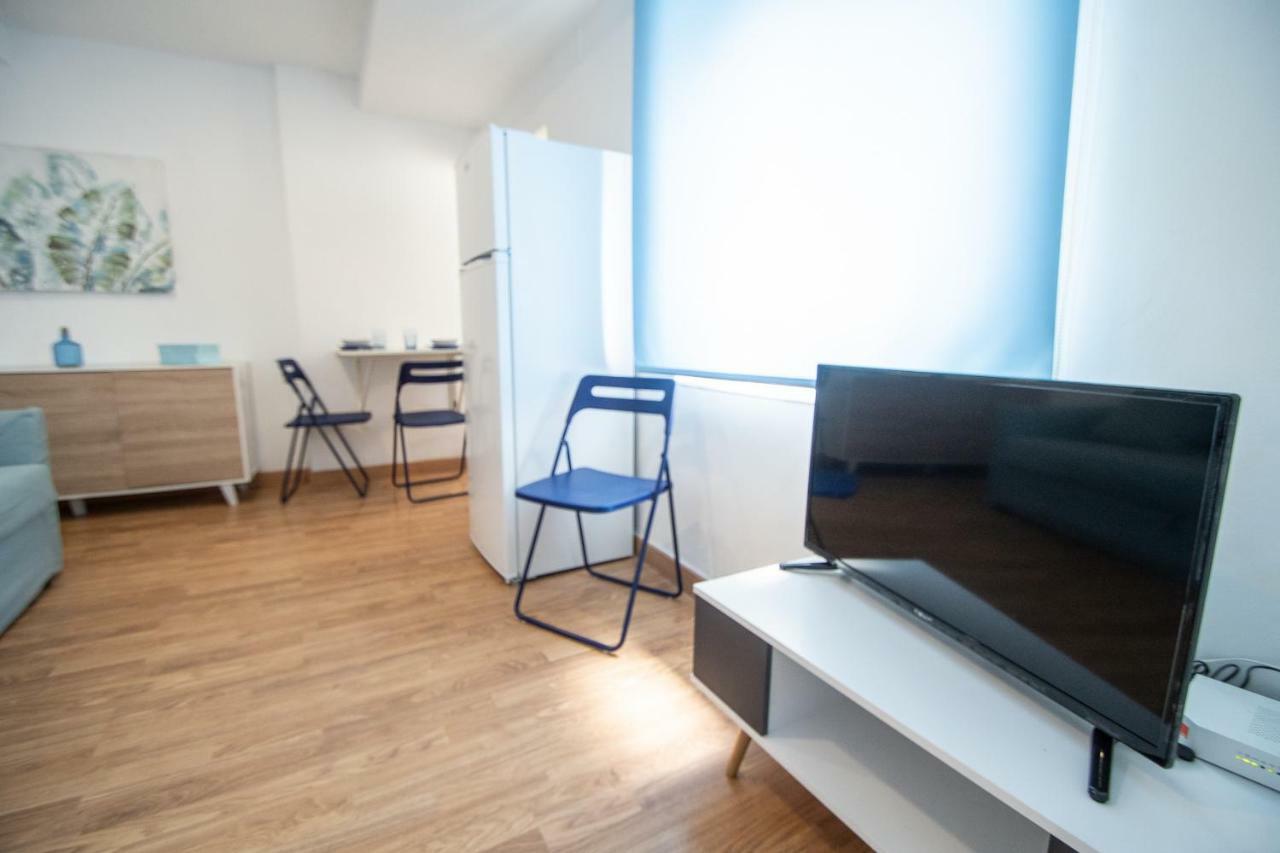 Appartement Apartamento Aires Mediterraneos à Cadix Extérieur photo