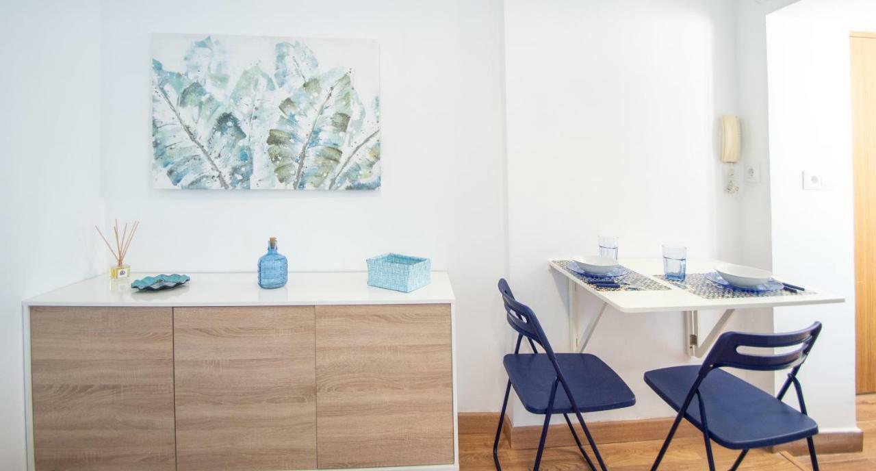 Appartement Apartamento Aires Mediterraneos à Cadix Extérieur photo