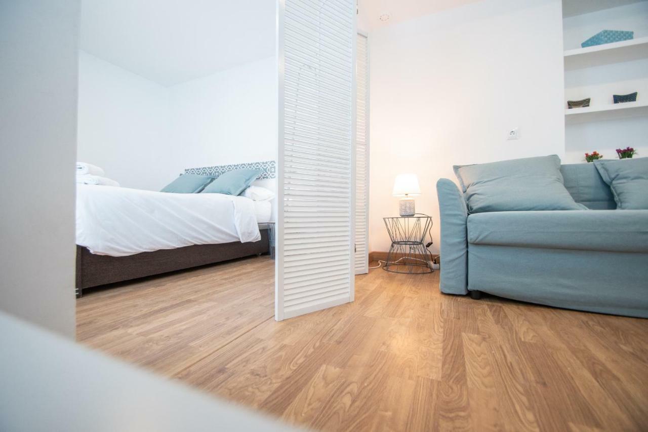 Appartement Apartamento Aires Mediterraneos à Cadix Extérieur photo